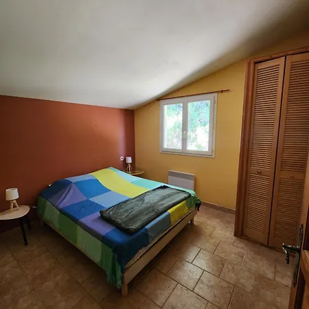 Maison Dans Un Coin De Tranquillité * Saint-Privat (Herault)
